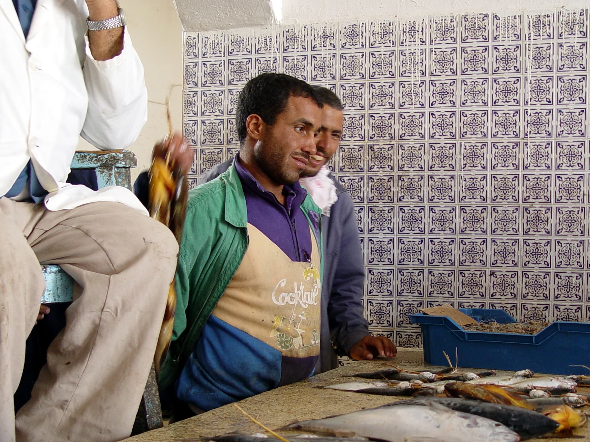 Am Fischverkauf in Houmt Souk